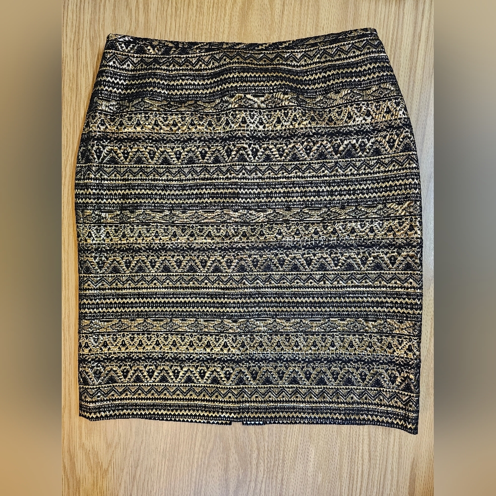 Tahari Black and Gold Zip-Up Pencil Skirt, Size 10 NWT